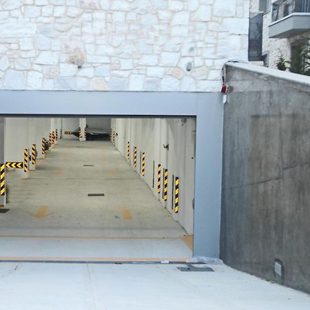Athinais Luxury Apartments Chaniotis Dış mekan fotoğraf