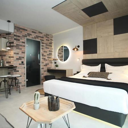 Athinais Luxury Apartments Chaniotis Dış mekan fotoğraf