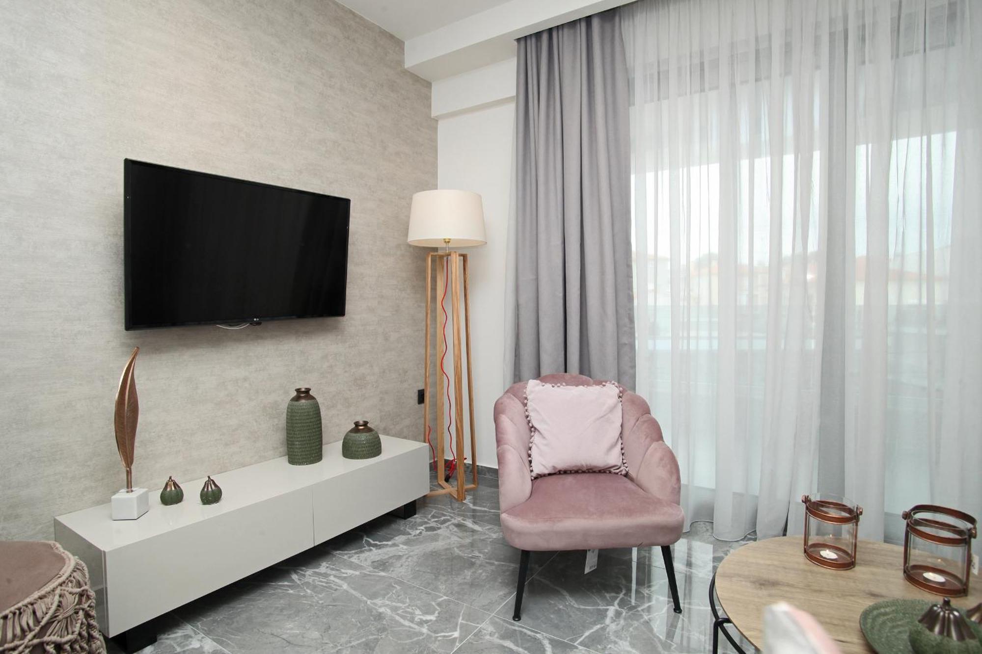 Athinais Luxury Apartments Chaniotis Dış mekan fotoğraf
