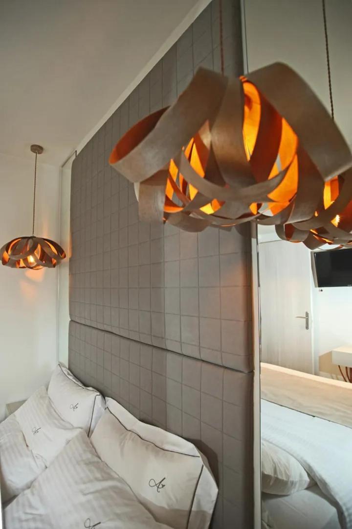 Athinais Luxury Apartments Chaniotis Dış mekan fotoğraf