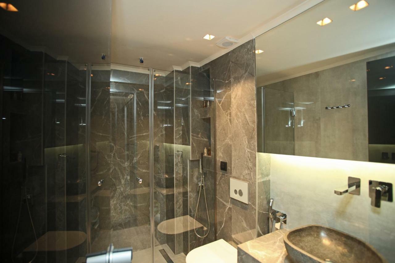 Athinais Luxury Apartments Chaniotis Dış mekan fotoğraf