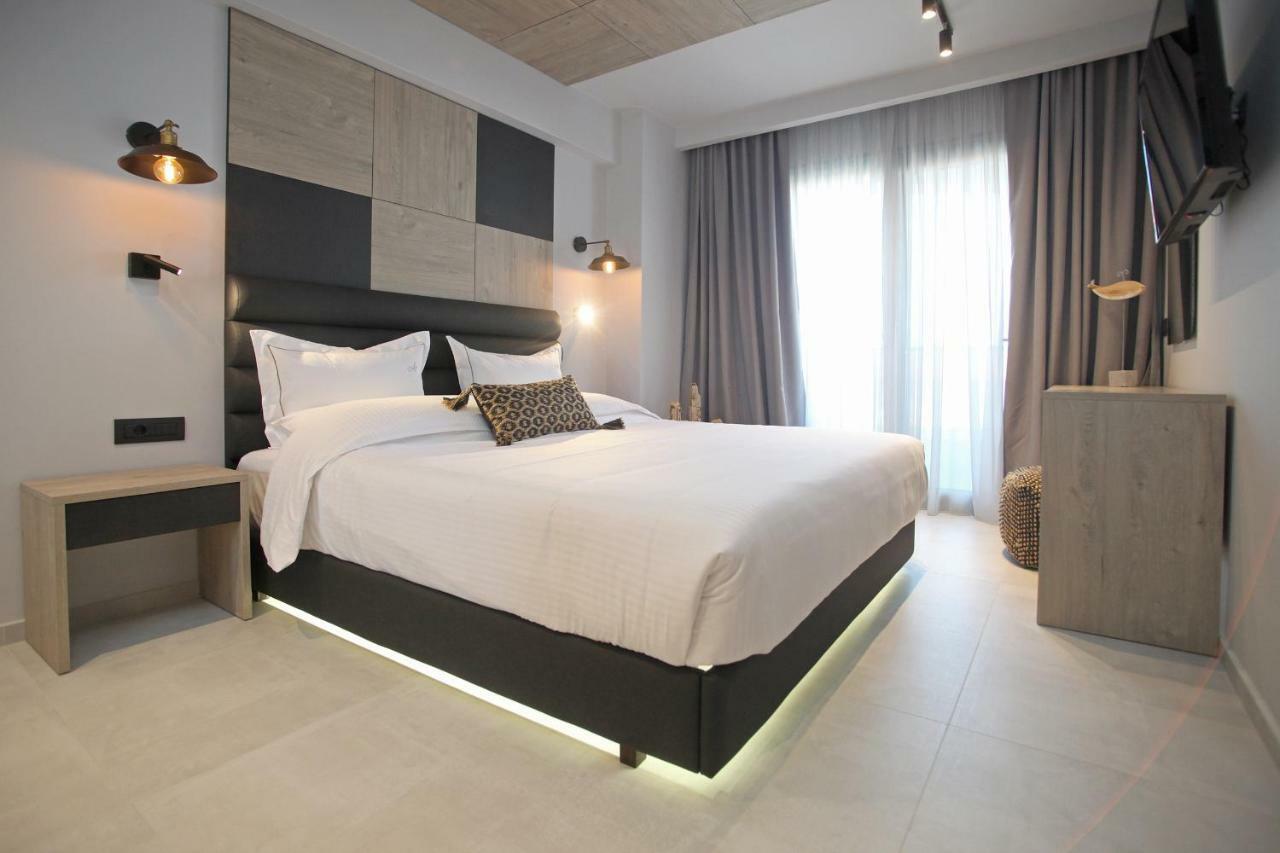 Athinais Luxury Apartments Chaniotis Dış mekan fotoğraf