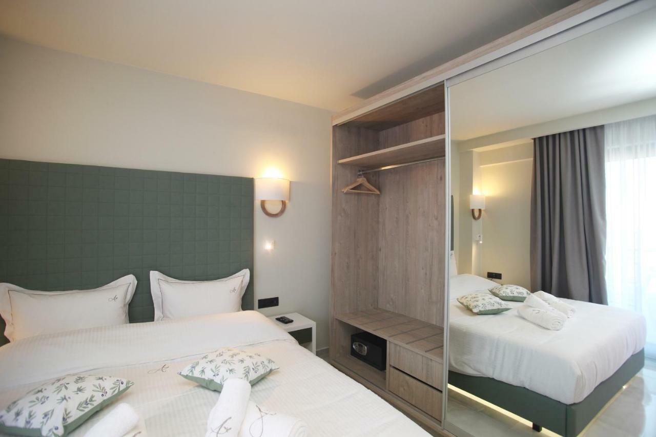 Athinais Luxury Apartments Chaniotis Dış mekan fotoğraf